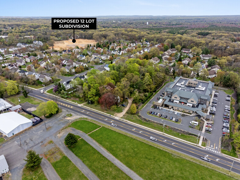 660 Cranbury Rd, East Brunswick, NJ à vendre - Photo de l’immeuble – Image 3 sur 4