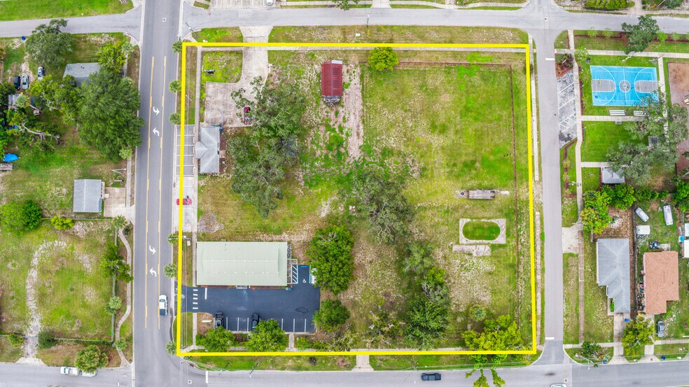 819 Main St, Tavares, FL à vendre - Aérien – Image 3 sur 25