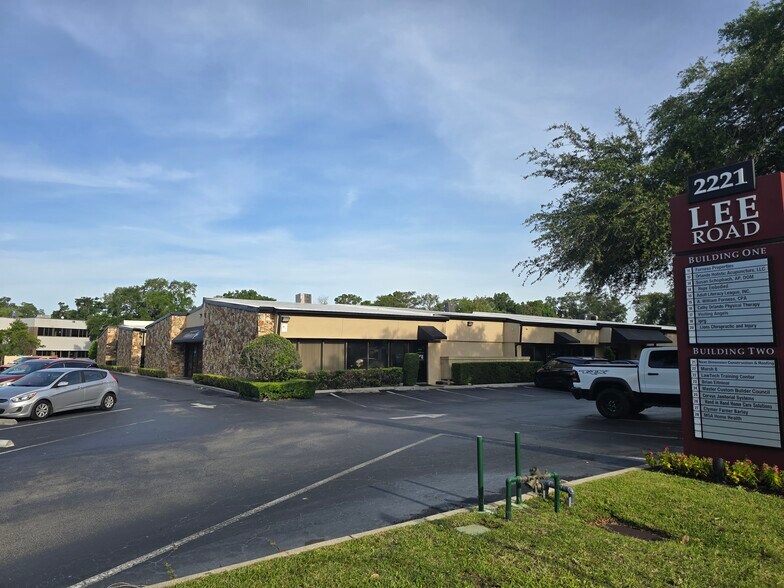 2221 Lee Rd, Winter Park, FL à louer - Photo principale – Image 1 sur 3