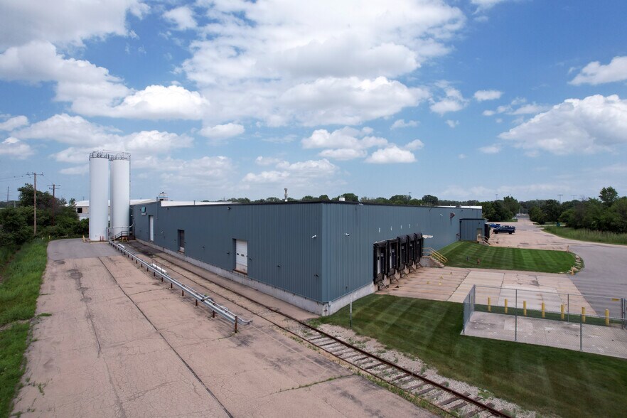 1328 Earl St, Menasha, WI à vendre - Photo de l’immeuble – Image 1 sur 2