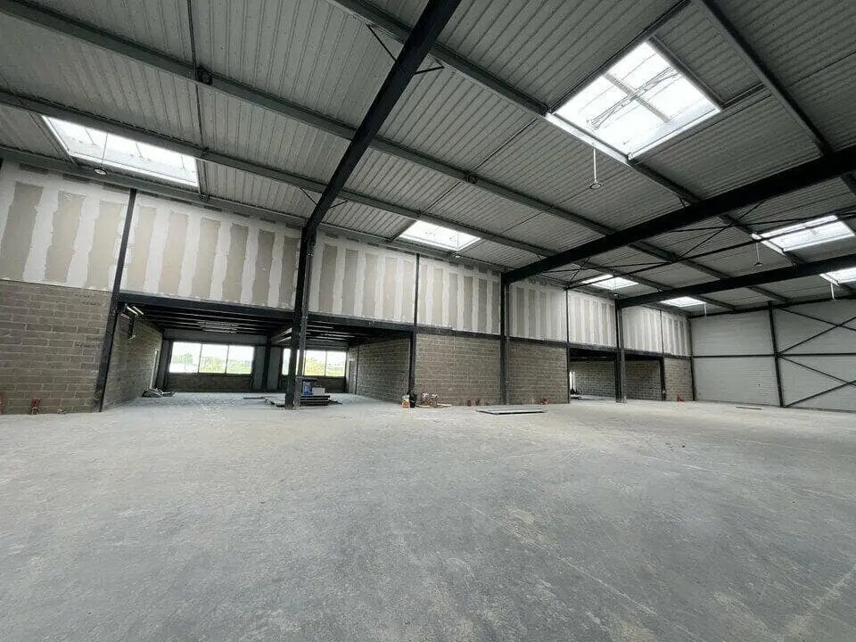 Local d’activités dans Reims à louer Photo intérieure– Image 1 sur 9