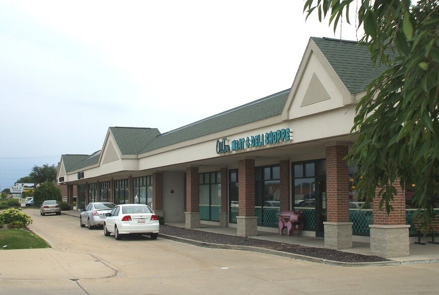 2000 S Neil St, Champaign, IL à louer - Photo de l’immeuble – Image 3 sur 7