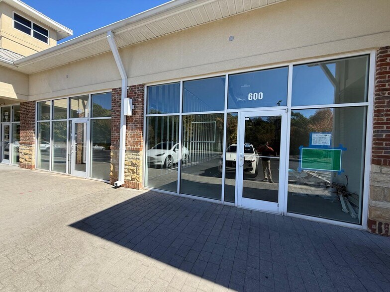 3980 Peachtree Industrial Blvd, Duluth, GA à louer - Photo de l’immeuble – Image 3 sur 17