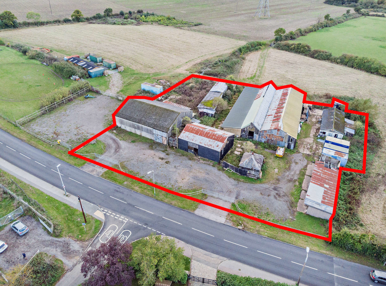 Hall Ln, Upminster à vendre - Photo principale – Image 1 sur 4