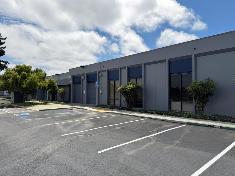 3100-3108 Diablo Ave, Hayward, CA à louer - Photo de l’immeuble – Image 2 sur 4