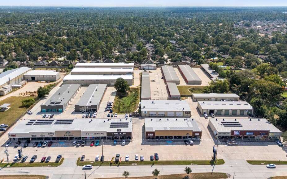 11703-11729 Spring Cypress Rd, Tomball, TX à louer Photo principale– Image 1 sur 11