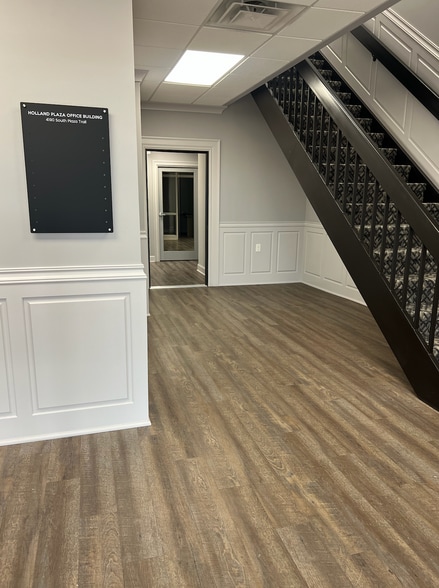 4190 S Plaza Trl, Virginia Beach, VA à louer - Photo intérieure – Image 3 sur 38
