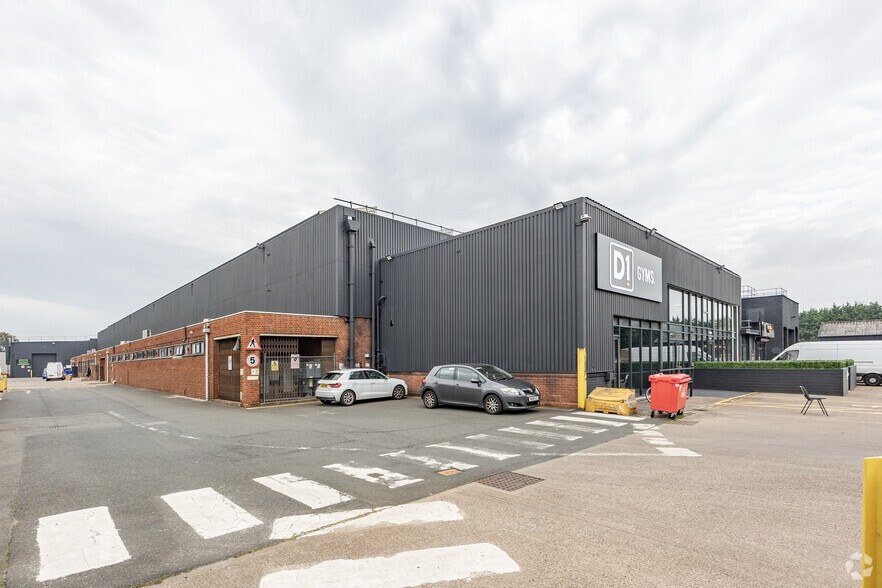 Bromyard Rd, Worcester à louer - Photo de l’immeuble – Image 1 sur 6