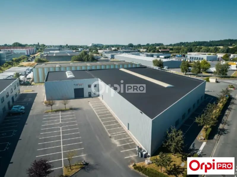 Industriel/Logistique dans Roncq à louer Aérien– Image 1 sur 7