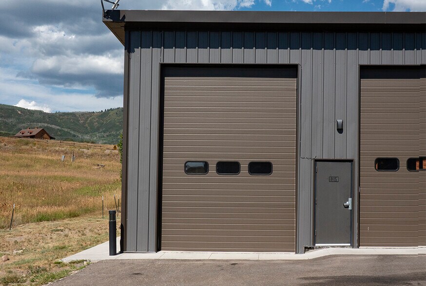 2535 Aviator Court Unit #H6, Steamboat Springs, CO à vendre - Photo de l’immeuble – Image 3 sur 11