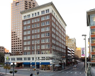 Plus de détails pour 405-419 N Saint Marys St, San Antonio, TX - Bureau, Local commercial à louer