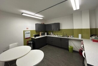 53-55 Queen Charlotte St, Bristol à louer Photo intérieure– Image 1 sur 15