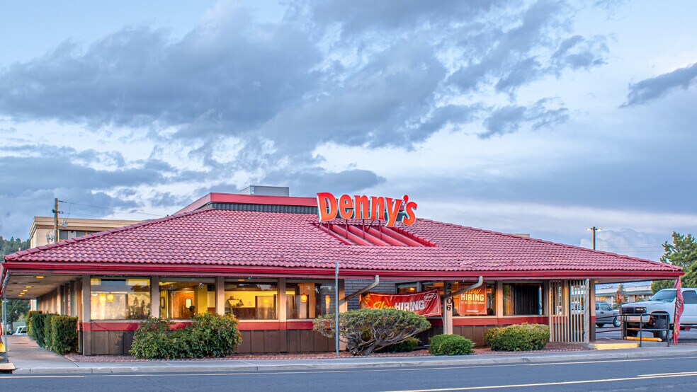 2306 E Lucky Ln, Flagstaff, AZ à vendre - Photo de l’immeuble – Image 1 sur 6