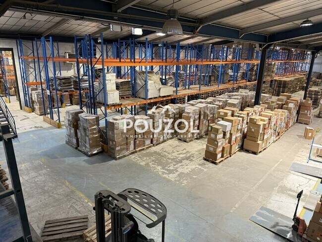 Plus de détails pour 27 Route Du Cendre, Cournon-d'Auvergne - Industriel/Logistique à louer