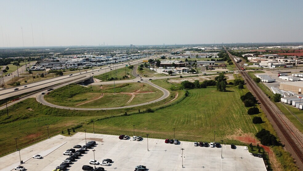 721 Memorial, Oklahoma City, OK à vendre - Aérien – Image 3 sur 6