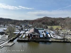 140 First St, Connelly, NY à vendre - Photo de l’immeuble – Image 1 sur 25