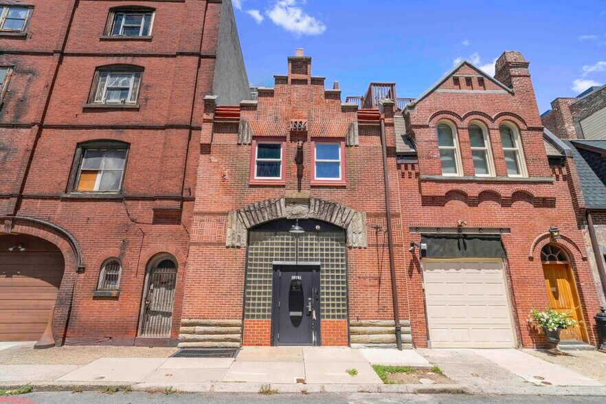 1319 Irving St, Philadelphia, PA à vendre - Photo de l’immeuble – Image 3 sur 14