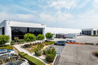 Plus de détails pour 10660 Acacia St, Rancho Cucamonga, CA - Industriel/Logistique à vendre