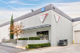 Plus de détails pour 5911-5915 Fresca Dr, La Palma, CA - Industriel/Logistique à louer