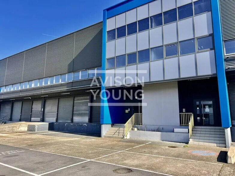 Industriel/Logistique dans Aulnay-sous-Bois à louer - Photo de l’immeuble – Image 2 sur 10
