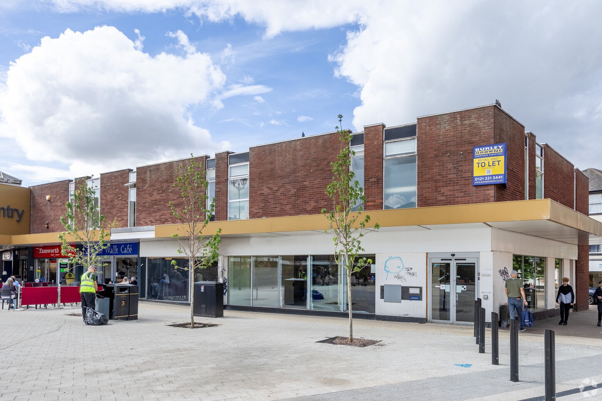 Market Pl, Tamworth à louer Photo de l’immeuble– Image 1 sur 5