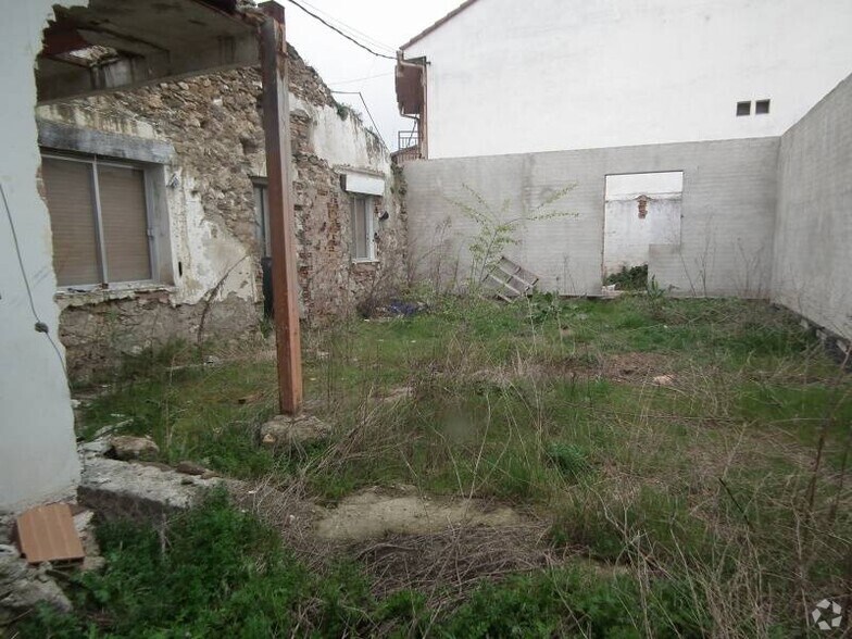 Terrain dans Pedrezuela, Madrid à vendre - Photo de l’immeuble – Image 2 sur 8