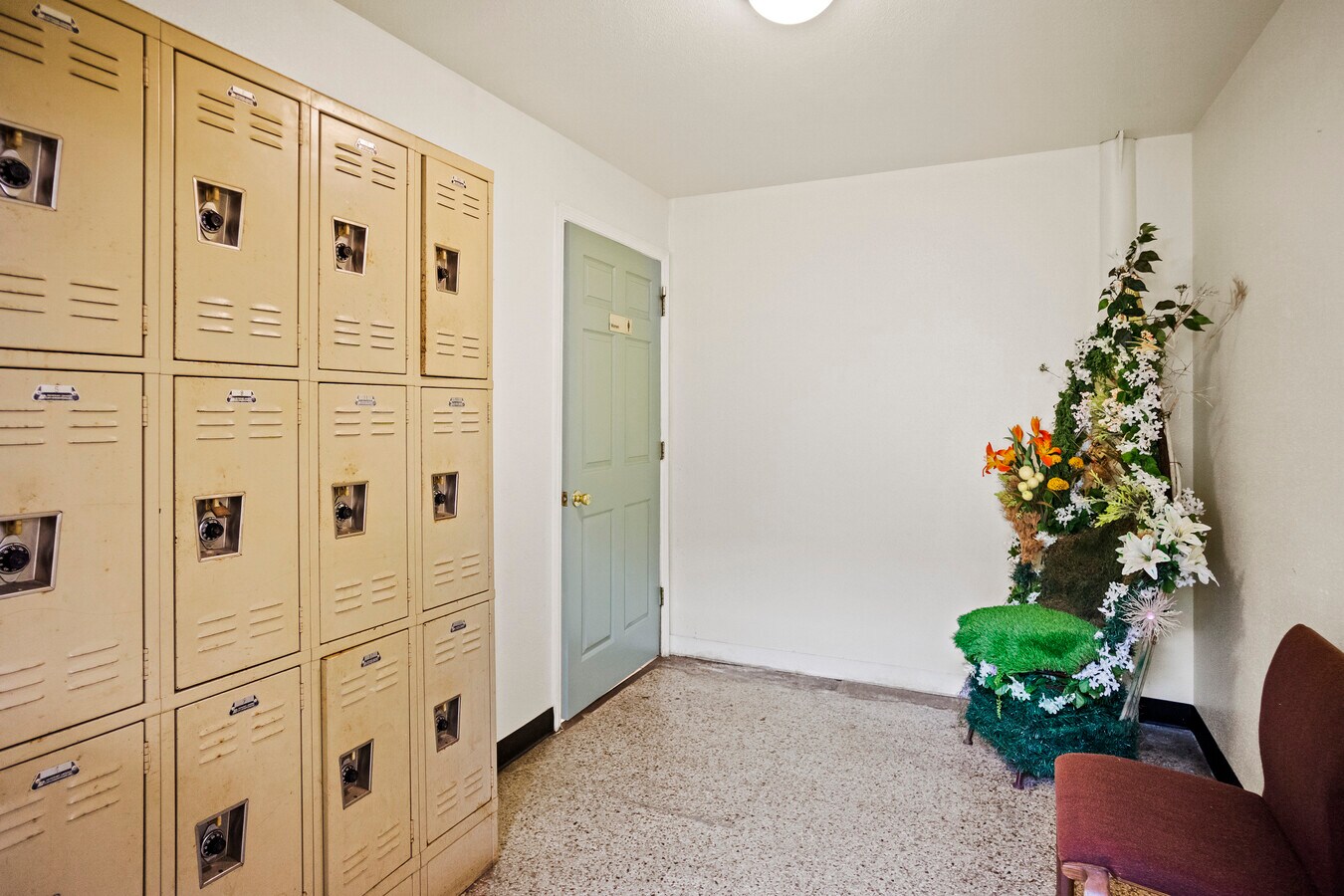 View Photo