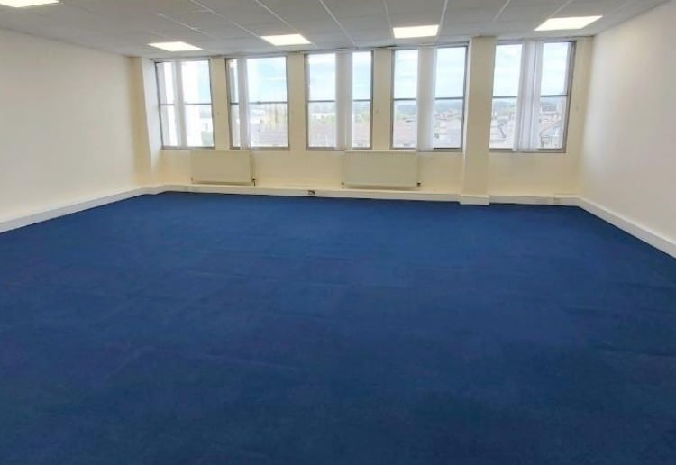 Lower Bristol Rd, Bath à louer Photo intérieure– Image 1 sur 3