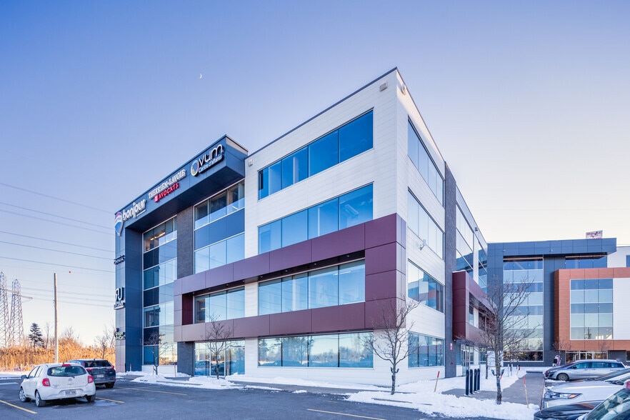 11700 Rue de l'Avenir, Mirabel, QC à vendre - Photo principale – Image 1 sur 4