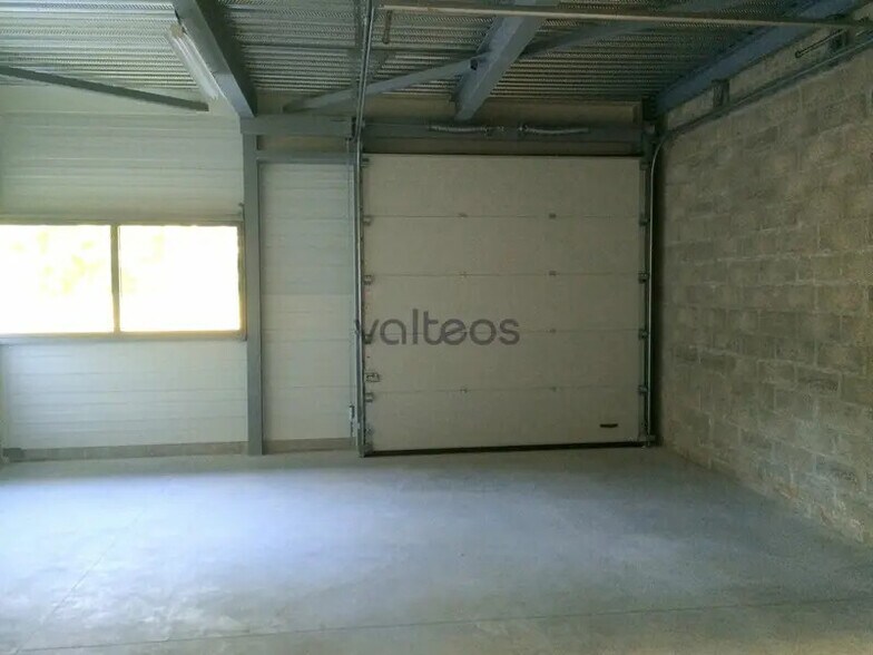 Local d'activités dans Toulouse à vendre - Photo de l’immeuble – Image 2 sur 5