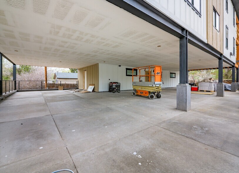 411 S Verde St, Flagstaff, AZ à vendre - Photo de l’immeuble – Image 2 sur 5