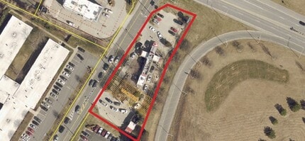 2901 Candlers Mountain Rd, Lynchburg, VA - VUE AÉRIENNE  vue de carte - Image1