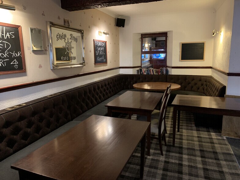 36 North Harbour St, Ayr à vendre - Photo intérieure – Image 2 sur 5