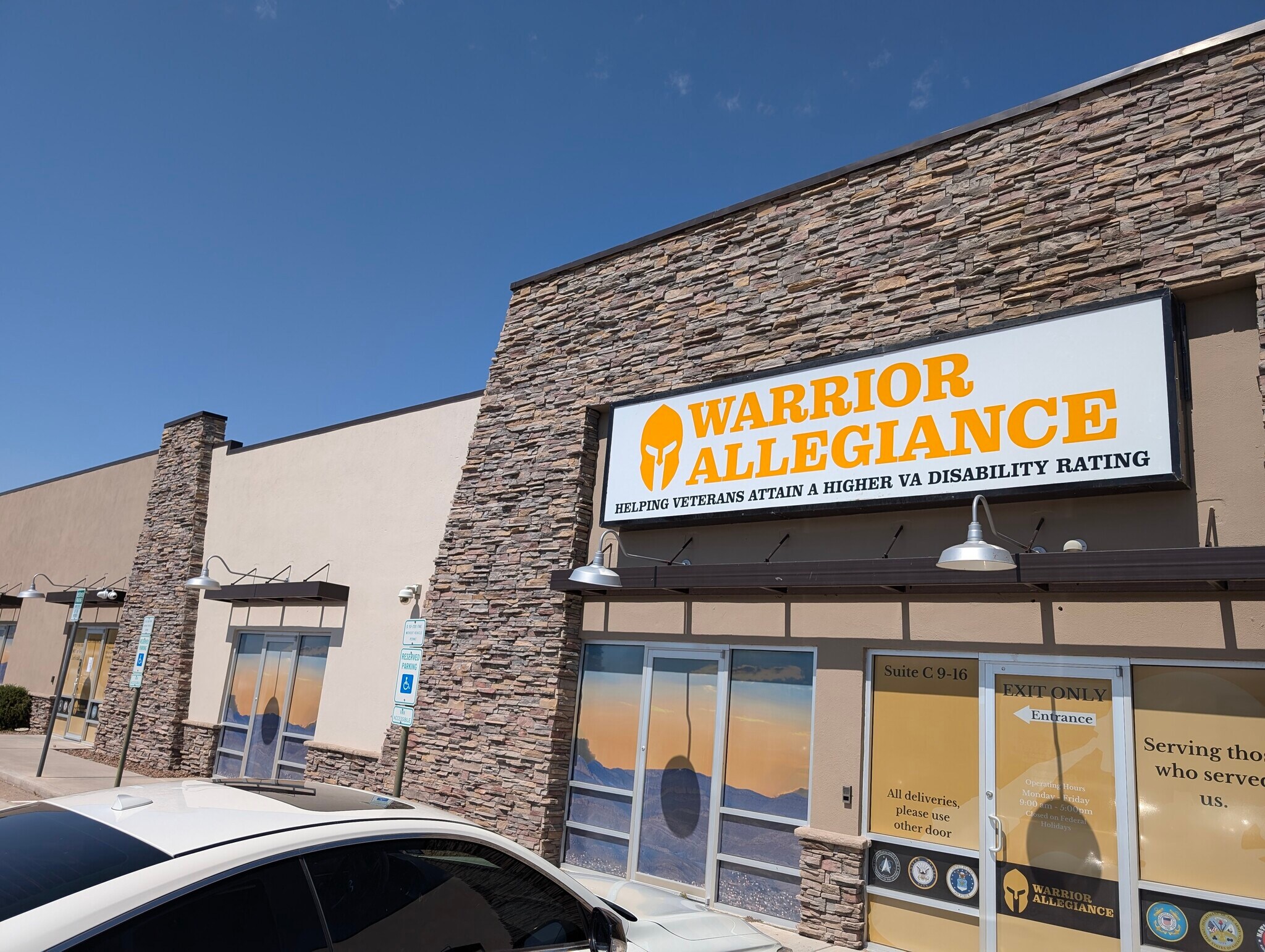 11500 Pellicano Dr, El Paso, TX à vendre Photo de l’immeuble– Image 1 sur 5