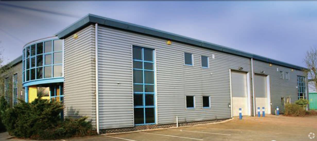 1-5 Eastways, Witham à louer Photo principale– Image 1 sur 4