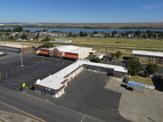 Plus de détails pour 1431 6th St, Umatilla, OR - Logement à vendre