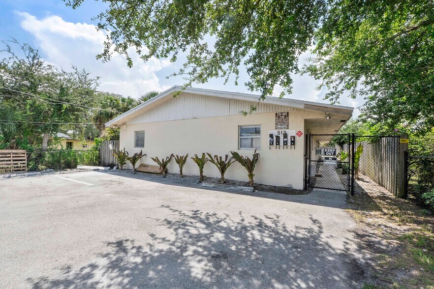 513 NW 22nd Ave, Fort Lauderdale, FL à vendre - Photo de l’immeuble – Image 1 sur 9