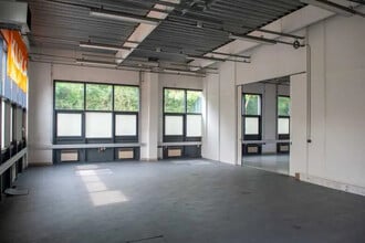 2 Rue De La Prairie, Villebon-sur-Yvette à louer Photo intérieure– Image 2 sur 5