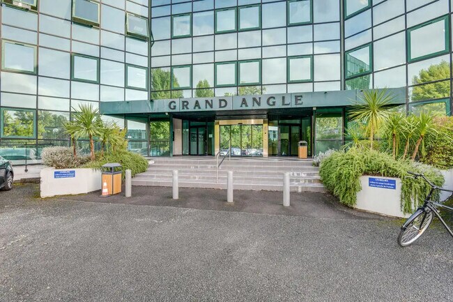 Plus de détails pour Bureau à louer