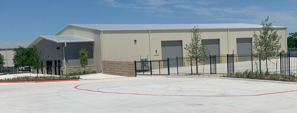 16805 Calply Dr, Round Rock, TX à louer - Photo principale – Image 2 sur 2