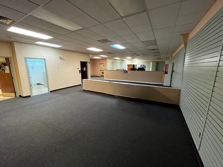 255 S Mount Airy Rd, Coatesville, PA à louer - Photo intérieure – Image 3 sur 9