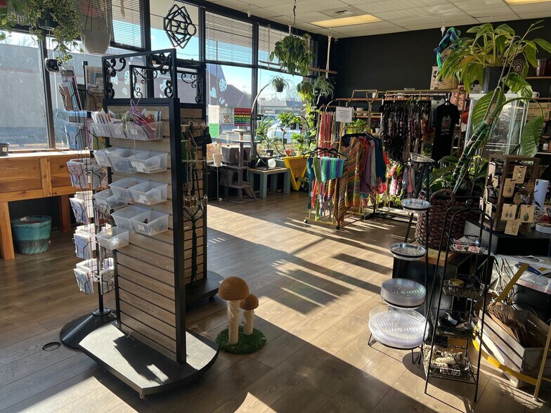 1510 N Argonne Rd, Spokane Valley, WA à louer - Photo de l’immeuble – Image 2 sur 8