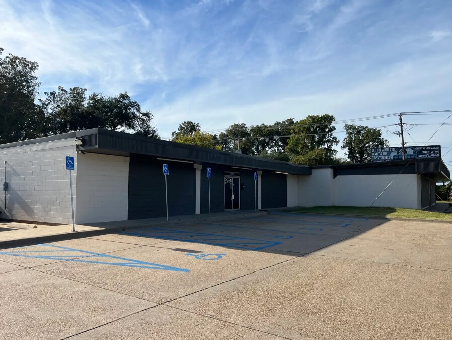 2766 Barksdale Blvd, Bossier City, LA à louer Photo principale– Image 1 sur 6