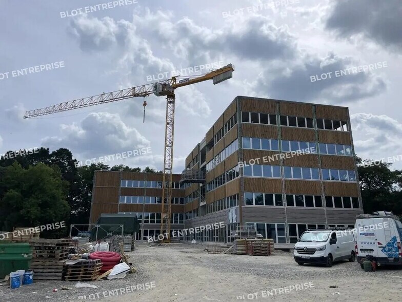 Bureau dans Bruz à vendre - Photo de l’immeuble – Image 3 sur 15