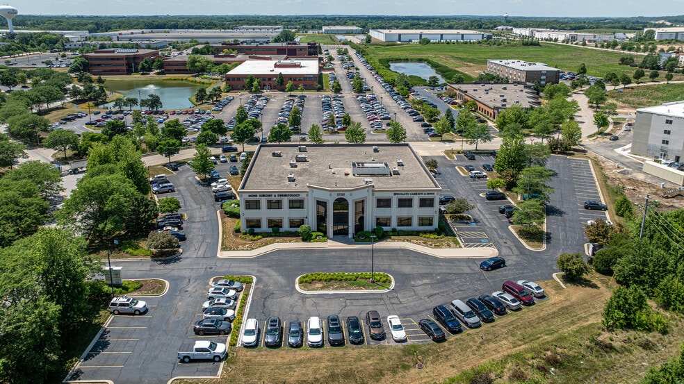1750 N Randall Rd, Elgin, IL à louer - Photo de l’immeuble – Image 3 sur 7
