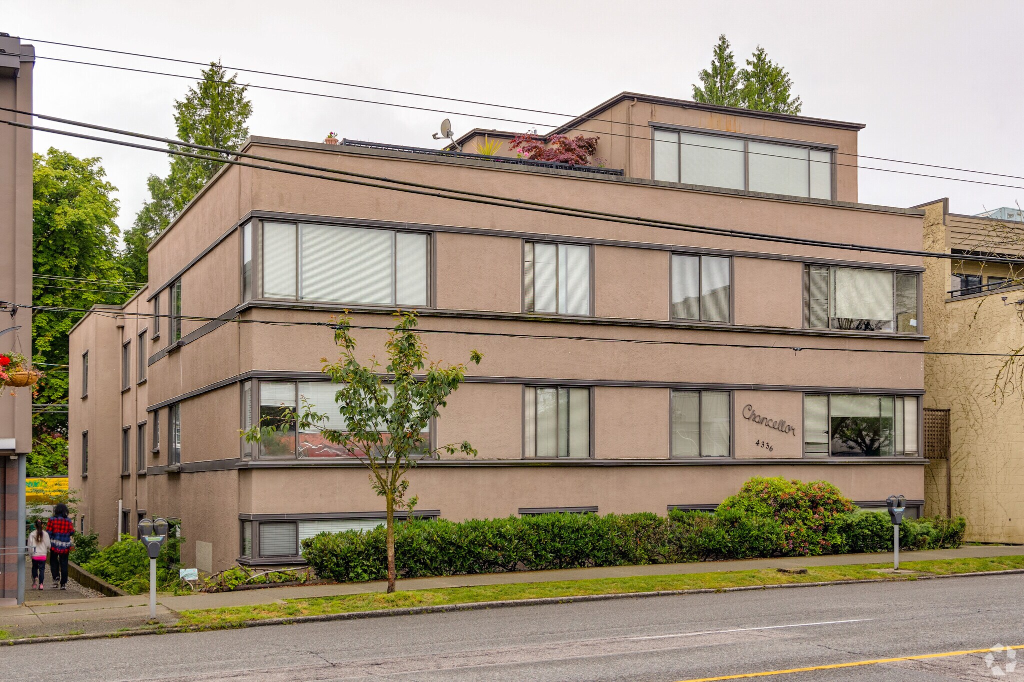 4336 10th Av W, Vancouver, BC à vendre Photo principale– Image 1 sur 9