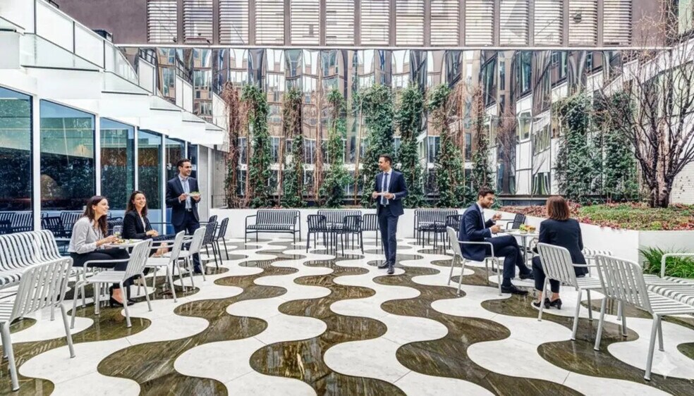 32 Rue Guersant, Paris à louer - Photo de l’immeuble – Image 3 sur 25