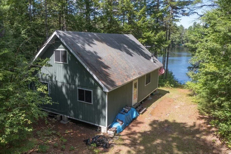 12 Frenchman's Cove Ln, Millinocket, ME à vendre Photo principale– Image 1 sur 2