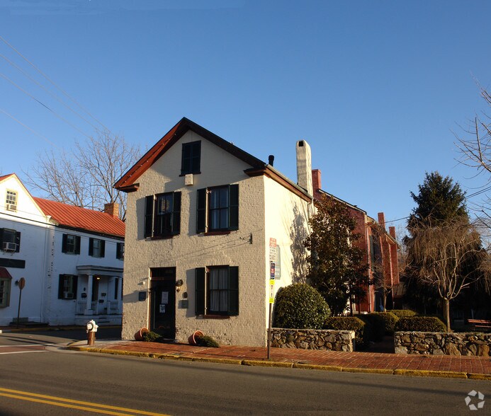 14 Loudoun St SE, Leesburg, VA à louer - Photo de l’immeuble – Image 3 sur 3