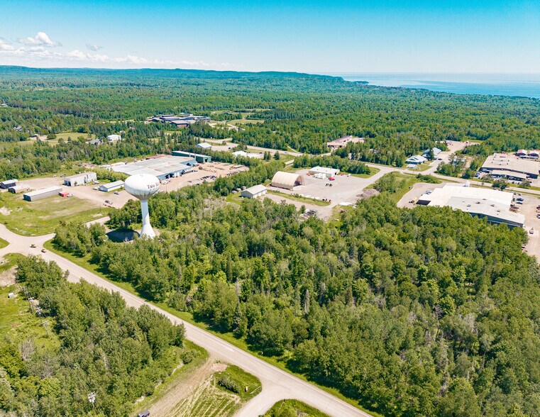 xxx 25th Avenue, Two Harbors, MN à vendre - Photo de l’immeuble – Image 3 sur 8